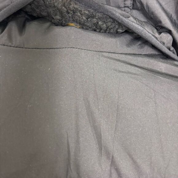 J. Crew Black Chateau Puffer Jacket with PrimaLoft Hooded Winter Jacket Size XXS - Picture 6 of 6